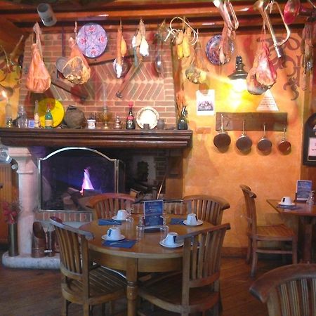La Taverne Des Deux Augustins Étretat Exteriér fotografie